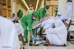 ضیافت افطار در حرمین شریفین