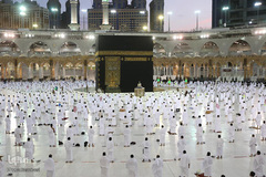 ضیافت افطار در حرمین شریفین