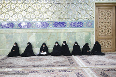 ترتیل‌خوانی در حرم حضرت معصومه(س)