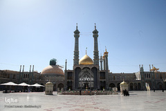 ترتیل‌خوانی در حرم حضرت معصومه(س)