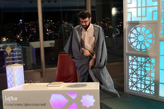 آیین جزءخوانی قرآن کریم بر فراز برج میلاد تهران