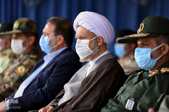 رژه خودرویی روز ارتش در شیراز