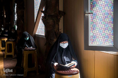 مجلس زنانه جزء خوانی قرآن کریم