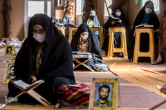 مجلس زنانه جزء خوانی قرآن کریم