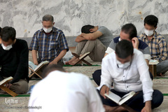 آئین جزخوانی قرآن کریم مددجویان مجتمع فرهنگی زندان مرکزی قم