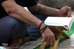 آئین جزخوانی قرآن کریم مددجویان مجتمع فرهنگی زندان مرکزی قم