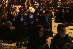 احیای شب بیست‌و‌یکم رمضان در گلزار شهدای اراک