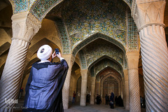 ۱۵ اردیبهشت؛ روز شیراز