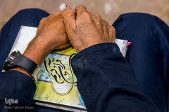 شبی متفاوت در گرمخانه‌های تهران/ آیین‌ شب‌زنده‌داری در مددسرا