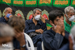 شبی متفاوت در گرمخانه‌های تهران/ آیین‌ شب‌زنده‌داری در مددسرا