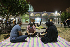 احیای شب بیست و سوم رمضان در امام زاده حسن (ع)