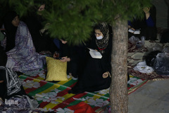 شب قدر در امامزاده جمال الدین قم