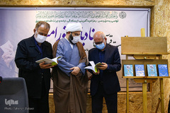 نشست منادیان نور