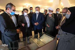 بازدید پیروز حناچی، شهردار تهران از مراکز قرآنی شهرداری منطقه ۱۰