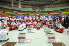 آیین توزیع 30 هزار بسته معیشتی