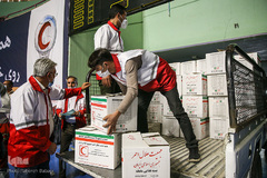 آیین توزیع 30 هزار بسته معیشتی