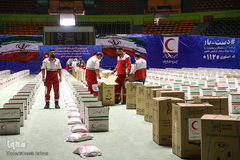 آیین توزیع 30 هزار بسته معیشتی