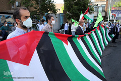 راهپیمایی ضد صهیونیستی نمازگزاران عید سعید فطر دانشگاه تهران در اعتراض به جنایات ضدبشری اخیر رژیم صهیونیستی در فلسطین اشغالی