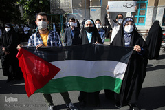 راهپیمایی ضد صهیونیستی نمازگزاران عید سعید فطر دانشگاه تهران در اعتراض به جنایات ضدبشری اخیر رژیم صهیونیستی در فلسطین اشغالی