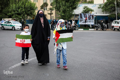 گردهم‌آیی بزرگ بچه‌ها واسباب‌بازی‌ها به نشان دوستی با بچه‌‌های فلسطین