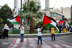 گردهم‌آیی بزرگ بچه‌ها واسباب‌بازی‌ها به نشان دوستی با بچه‌‌های فلسطین