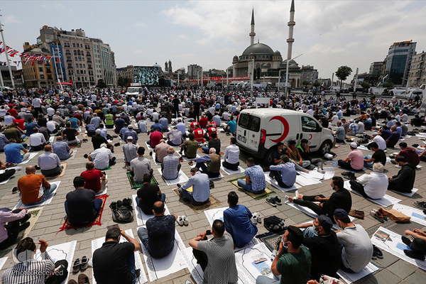 افتتاح مسجد «تقسیم» استانبول