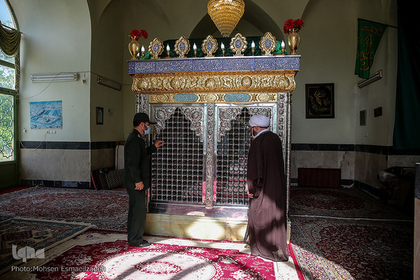 بقعه امامزاده سيد احمد(ع) روستای «بيدخور» از توابع شهرستان جوین در ۲۹۰کیلومتری مشهدخراسان رضوی