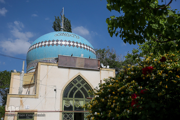 بقعه امامزاده سيد احمد(ع) روستای «بيدخور» از توابع شهرستان جوین در ۲۹۰ کیلومتری مشهدخراسان رضوی