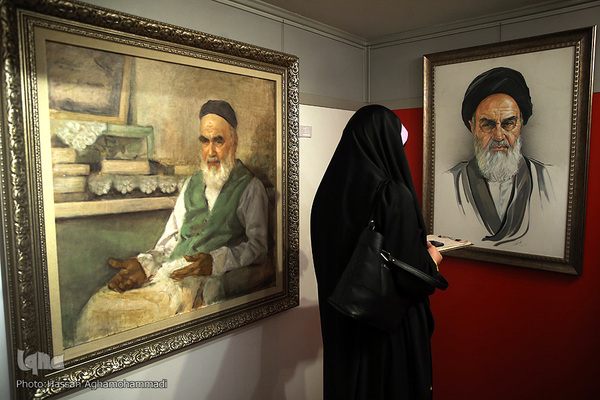 مراسم افتتاحیه نمایشگاه نقاشی «سوگ آفتاب» در نگارخانه ابوالفضل عالی حوزه هنری