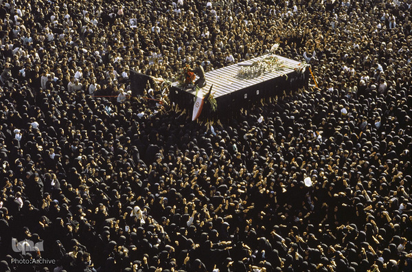 تشییع تاریخی امام خمینی(ره)