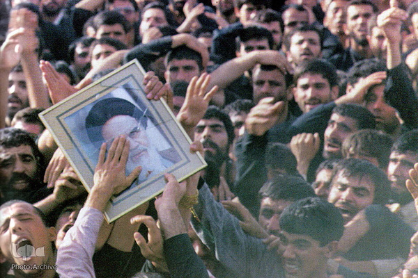 تشییع تاریخی امام خمینی(ره)