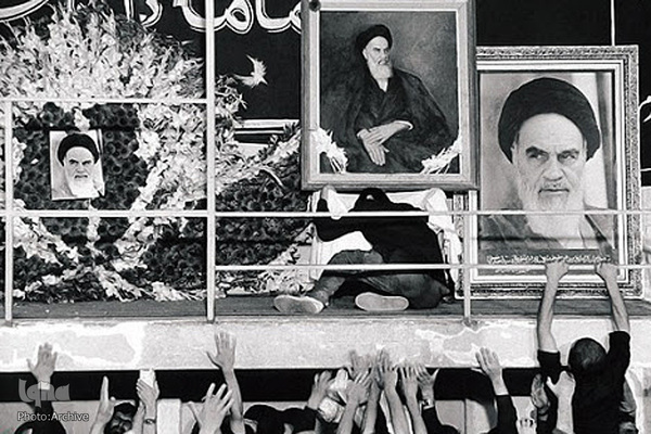 تشییع تاریخی امام خمینی(ره)