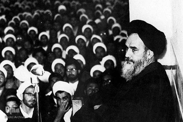 قیام خونین ۱۵خرداد۴۲