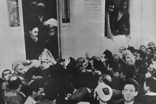 قیام خونین ۱۵خرداد۴۲