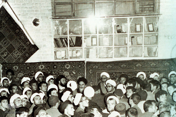 قیام خونین ۱۵خرداد۴۲