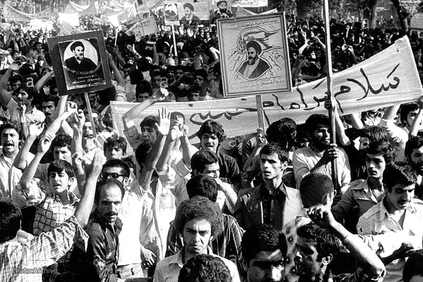 قیام خونین ۱۵خرداد۴۲