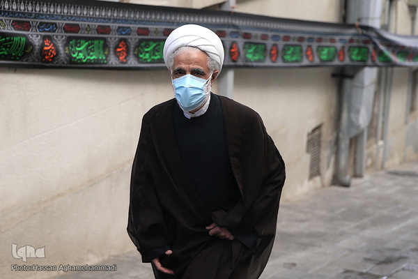 مراسم تشییع پیکر مرحوم حجت الاسلام والمسلمین علی اکبر محتشمی پور در جماران