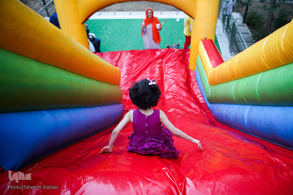 جشن روز دختر در خیریه طلیعه مهر طاها