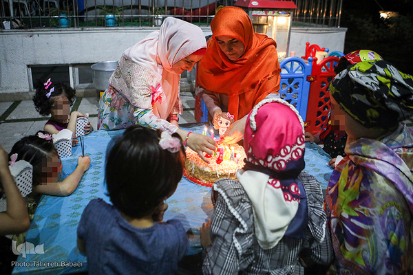 جشن روز دختر در خیریه طلیعه مهر طاها