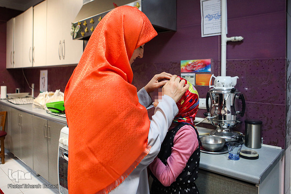 جشن روز دختر در خیریه طلیعه مهر طاها