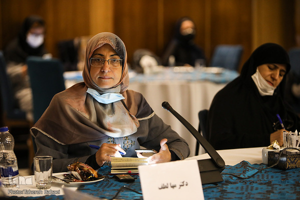 نشست تخصصی گفتگوی خانواده