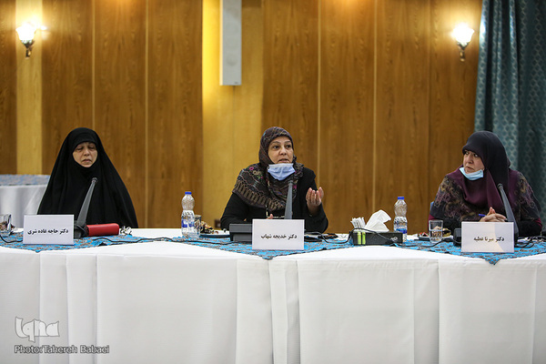 نشست تخصصی گفتگوی خانواده