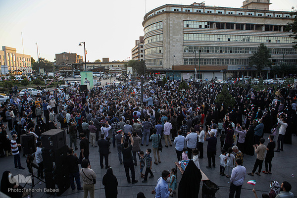 جشن خیابانی دهه کرامت در تهران