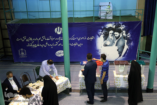 انتخابات ۱۴۰۰ در حسینیه جماران