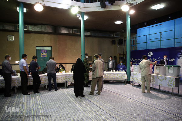 انتخابات ۱۴۰۰ در حسینیه جماران