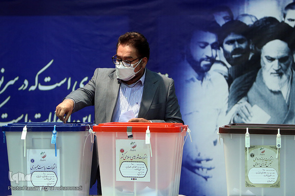 انتخابات ۱۴۰۰ در حسینیه جماران