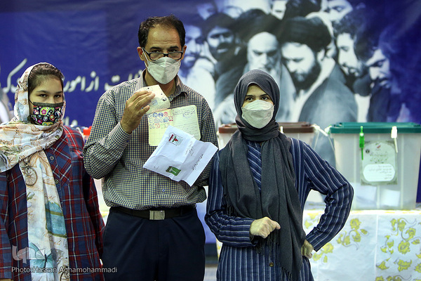 انتخابات ۱۴۰۰ در حسینیه جماران