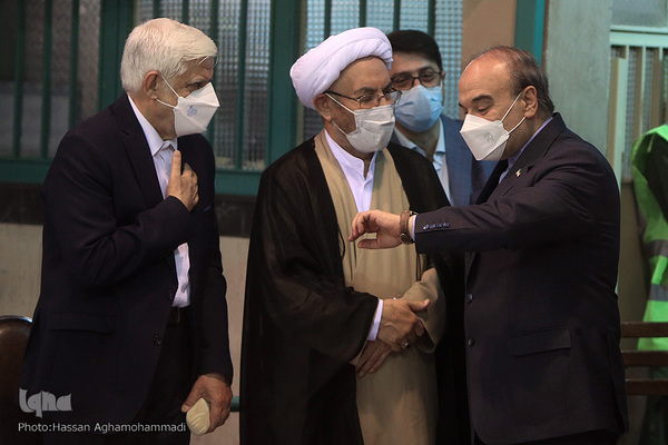 انتخابات ۱۴۰۰ در حسینیه جماران