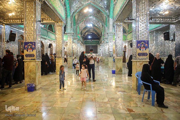 ساعات پایانی انتخابات۱۴۰۰ در حرم امام زاده حسن(ع)