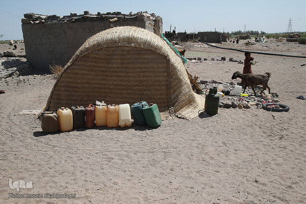 کپرنشینان منطقه محروم جازموریان در جنوب استان کرمان